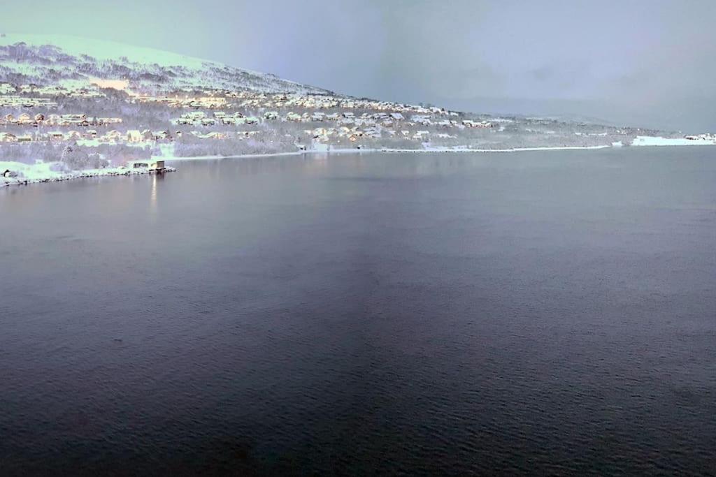 Spacious House In Tromso, Perfect For Groups Of Families, Tourists Or Workers Eksteriør bilde
