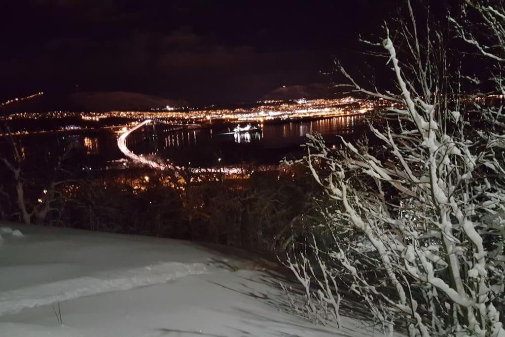 Spacious House In Tromso, Perfect For Groups Of Families, Tourists Or Workers Eksteriør bilde