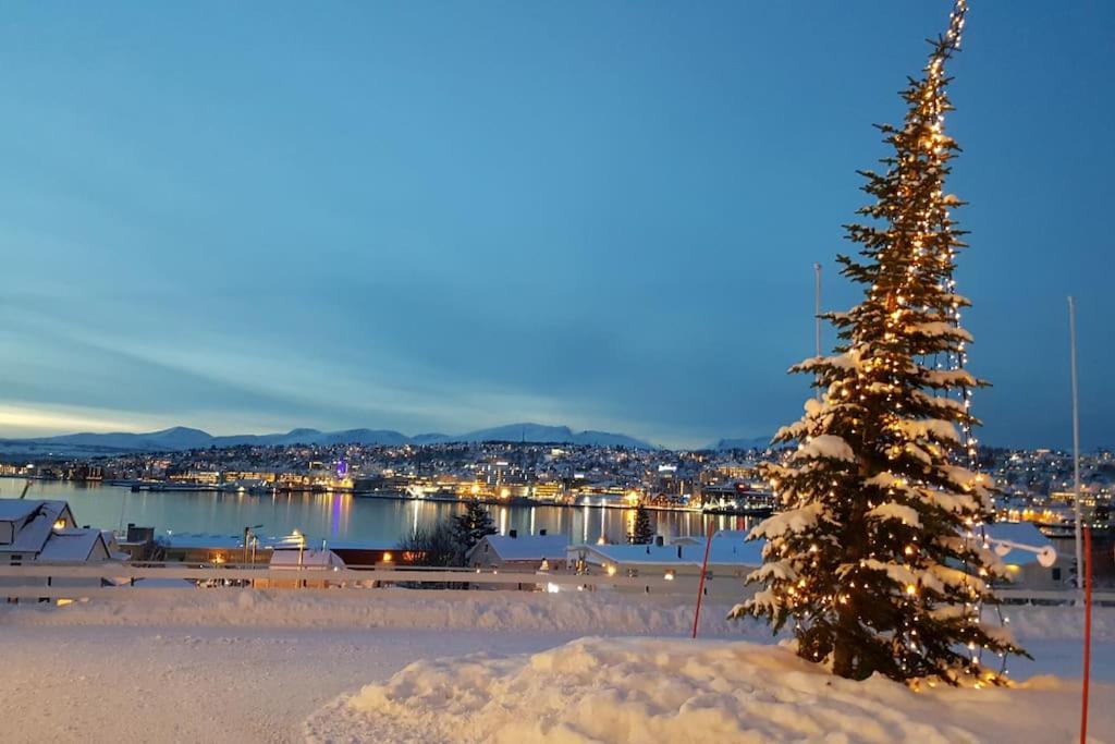 Spacious House In Tromso, Perfect For Groups Of Families, Tourists Or Workers Eksteriør bilde